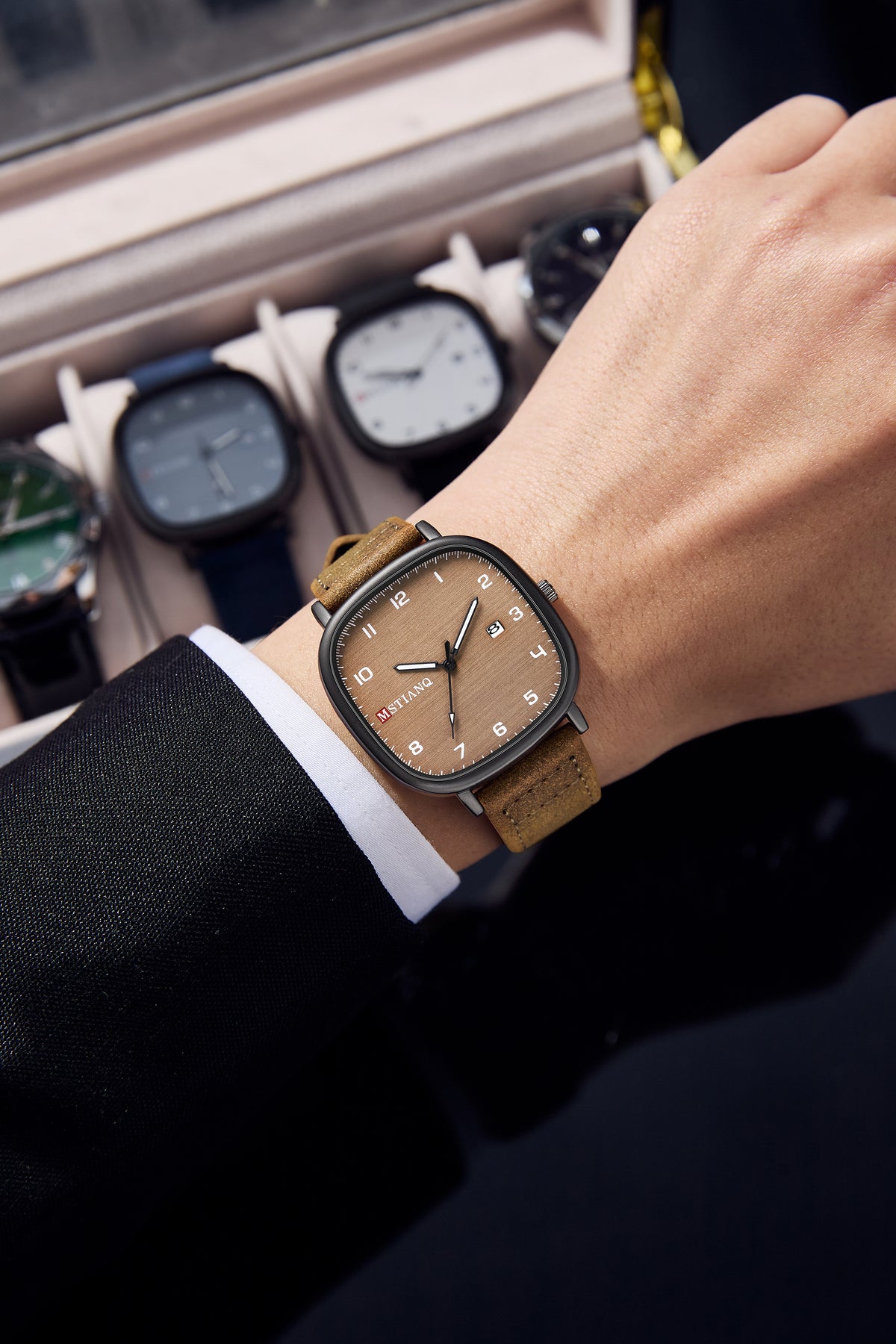New Fashion Men Watch Leather Quartz Men's Wristwatch Waterproof Luminous Sports Date Luxury Watches Man